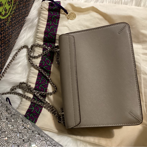 Tory Burch purse - Picture 9 of 14